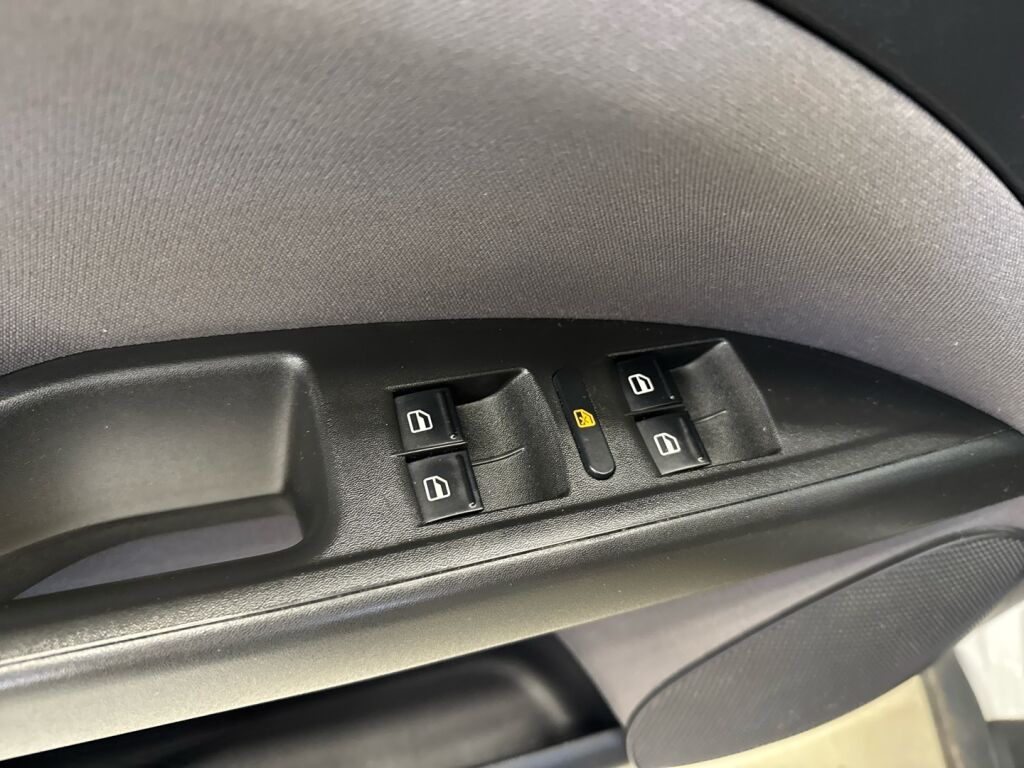 Seat Altea XL 2011 Valkoinen