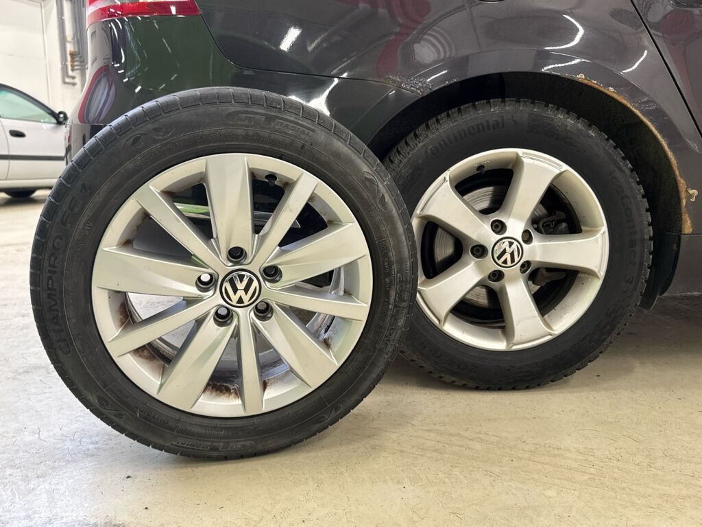 Volkswagen Passat 2011 Ruskea (beige)