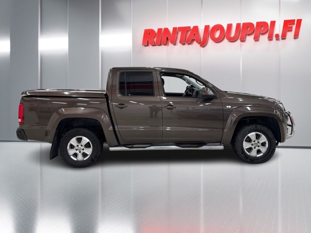 Volkswagen Amarok 2011 Ruskea (beige)