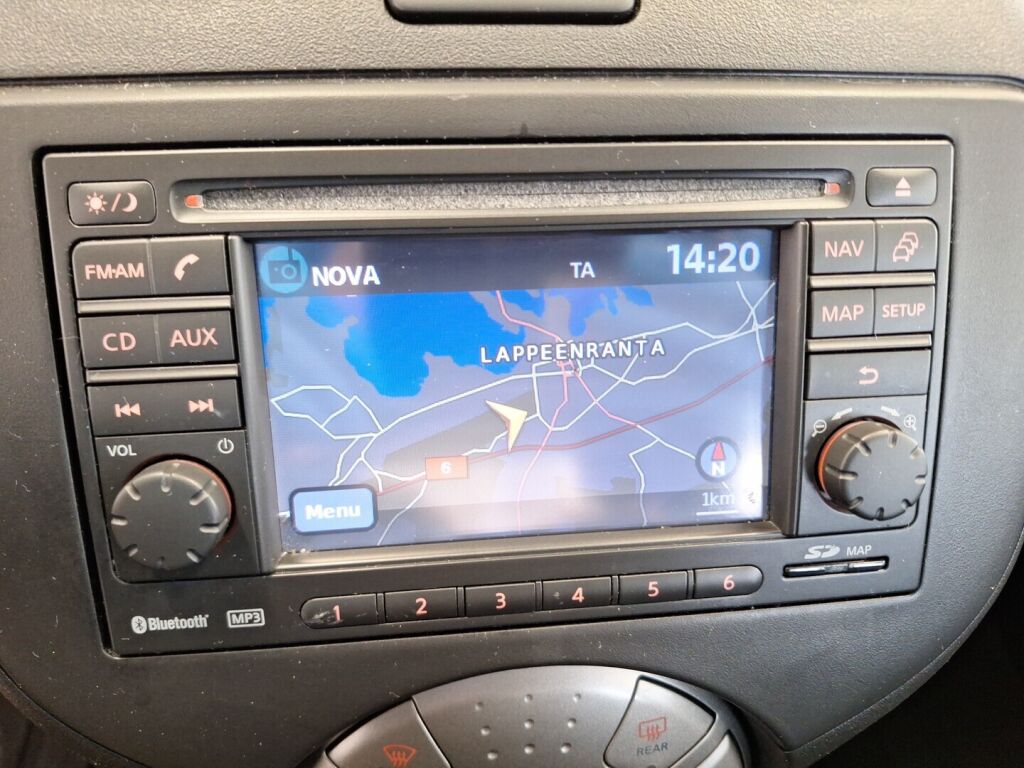 Nissan Micra 2011 Oranssi