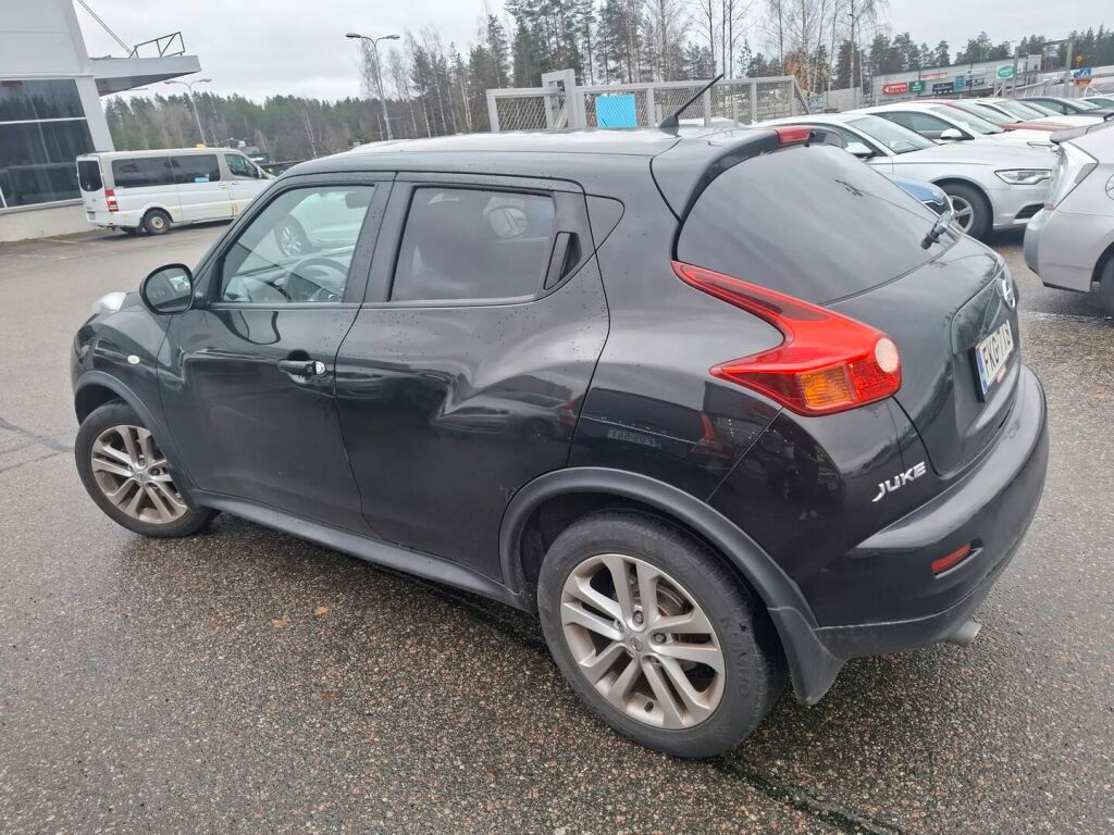 Nissan Juke 2011 Musta