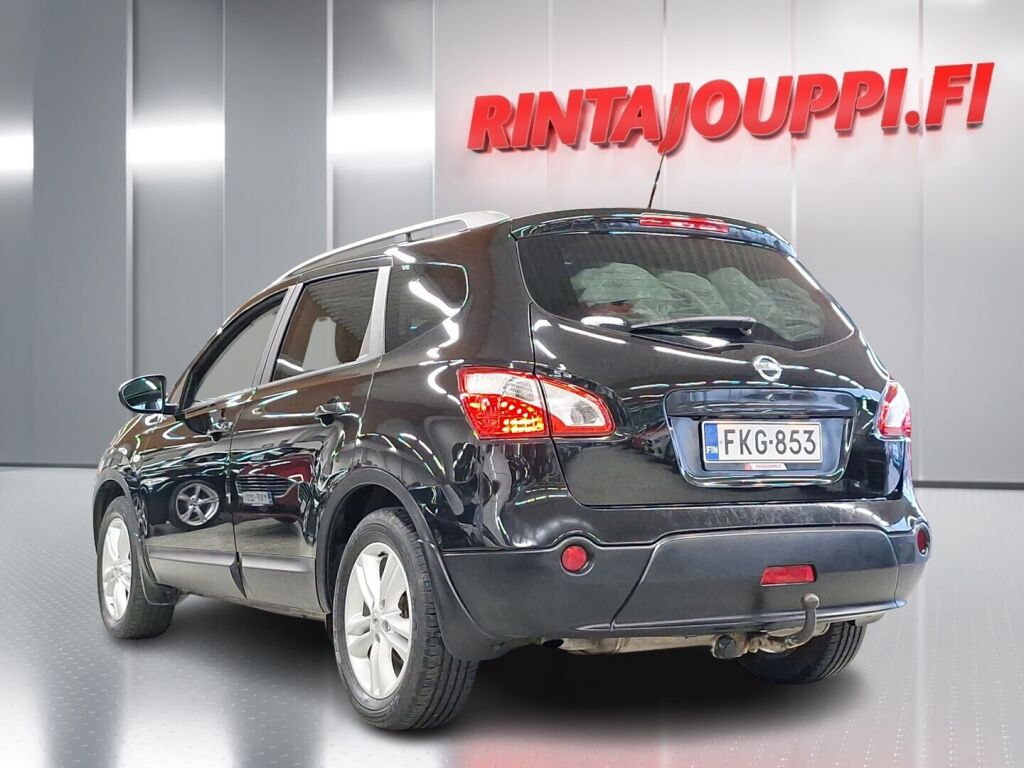 Nissan Qashqai+2 2012 Musta