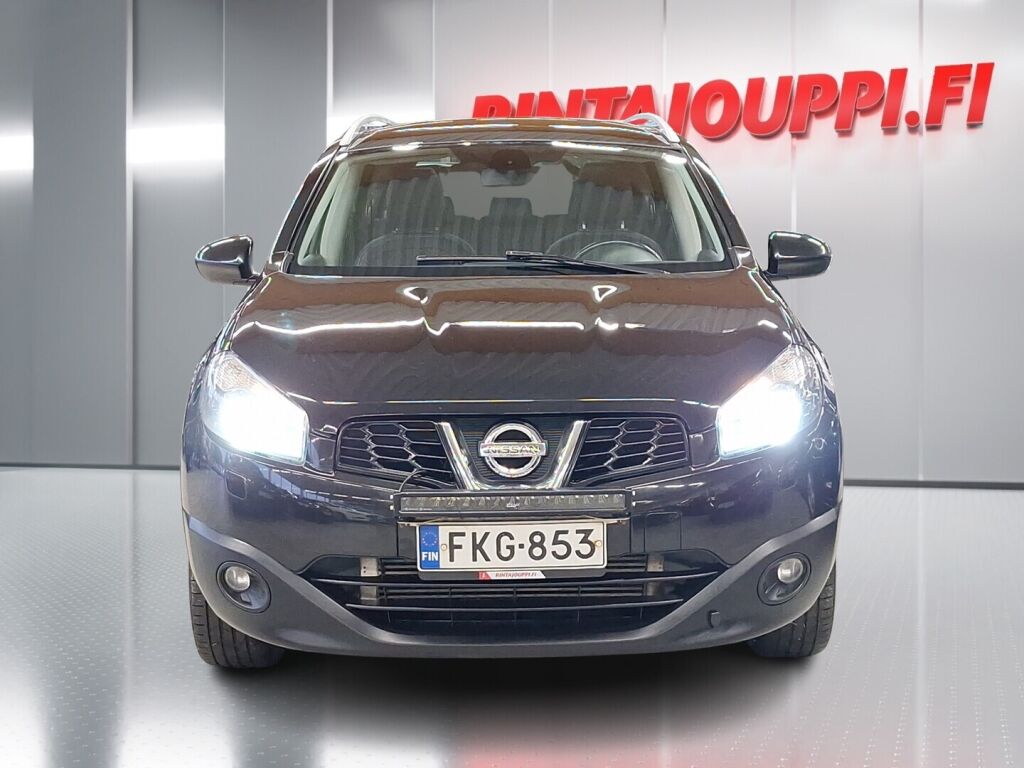 Nissan Qashqai+2 2012 Musta