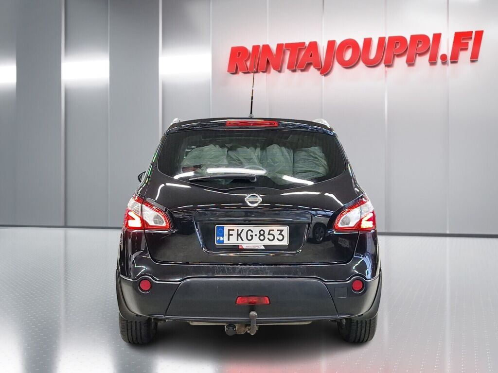 Nissan Qashqai+2 2012 Musta