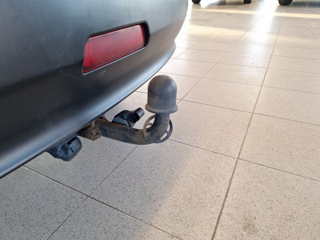 Nissan Qashqai+2 2011 Hopea