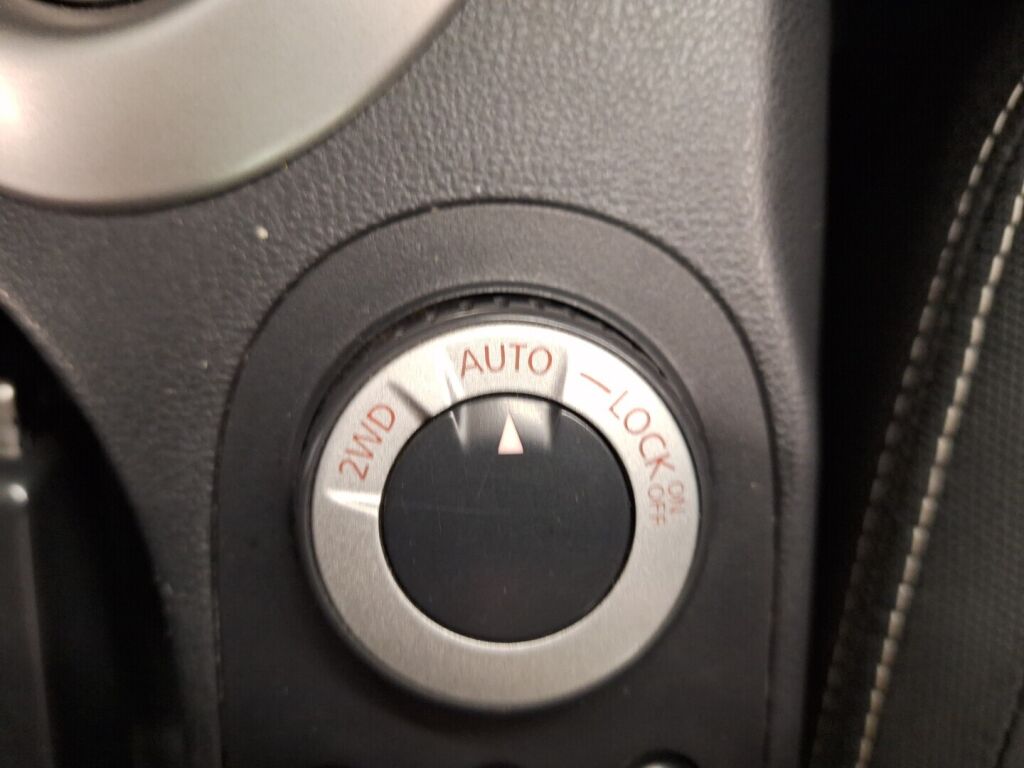 Nissan Qashqai+2 2011 Hopea