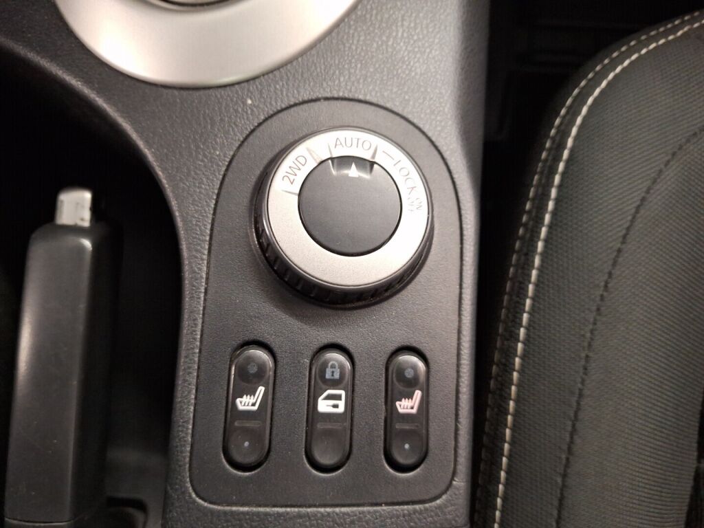 Nissan Qashqai+2 2011 Hopea