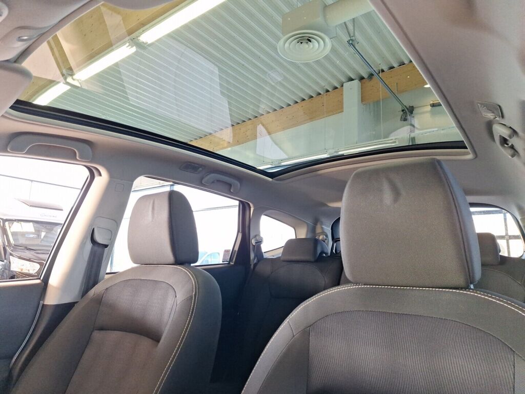 Nissan Qashqai+2 2011 Hopea