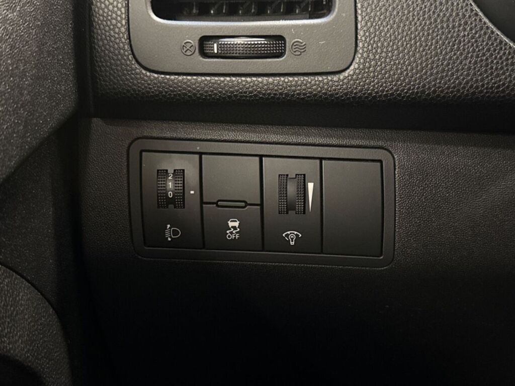 Kia Venga 2012 Musta