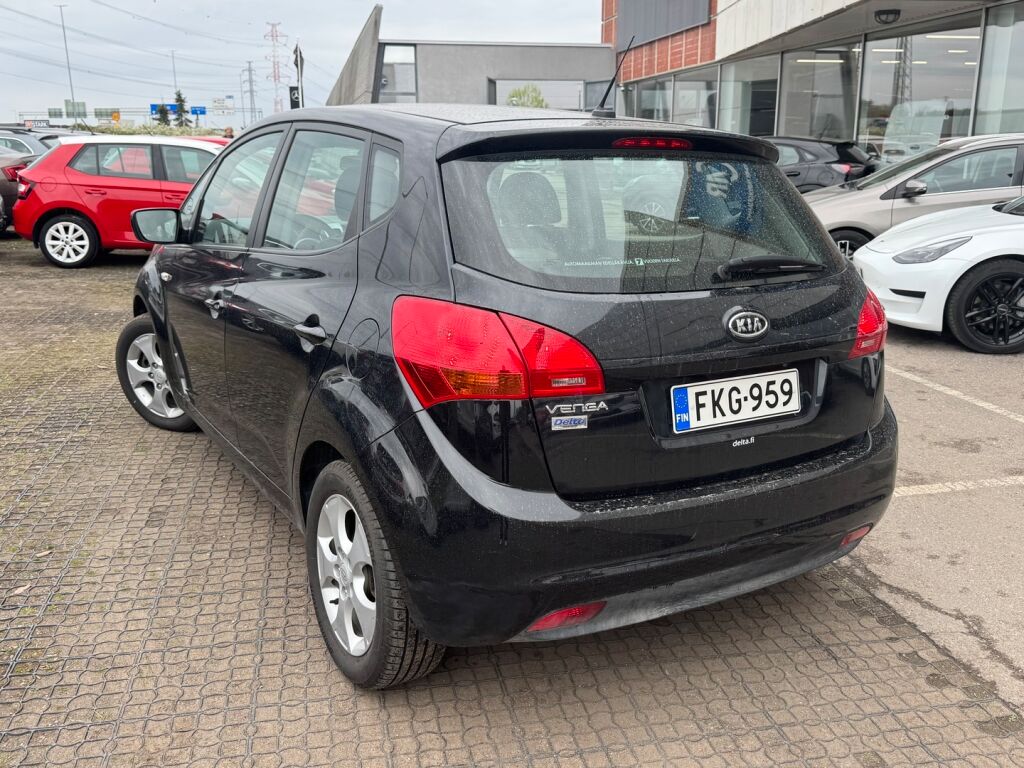 Kia Venga 2012 Musta