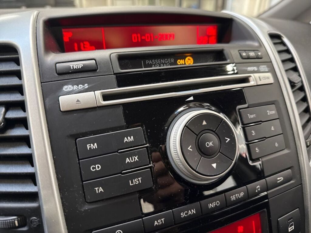 Kia Venga 2012 Musta
