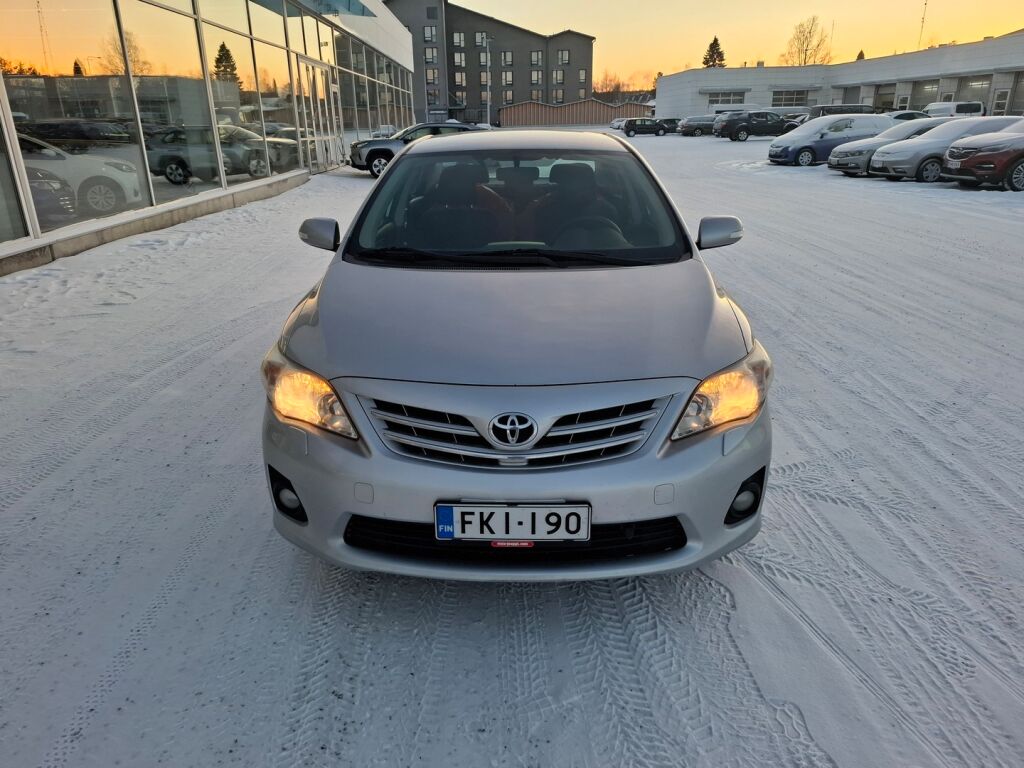 Toyota Corolla 2011 Hopea