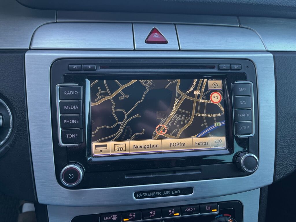 Volkswagen Passat 2010 Harmaa