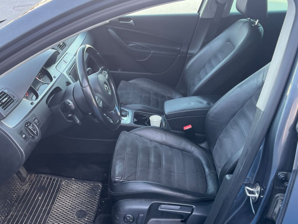 Volkswagen Passat 2010 Harmaa