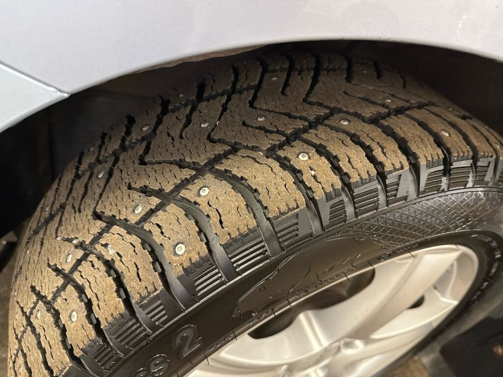 Toyota Auris 2011 Sininen