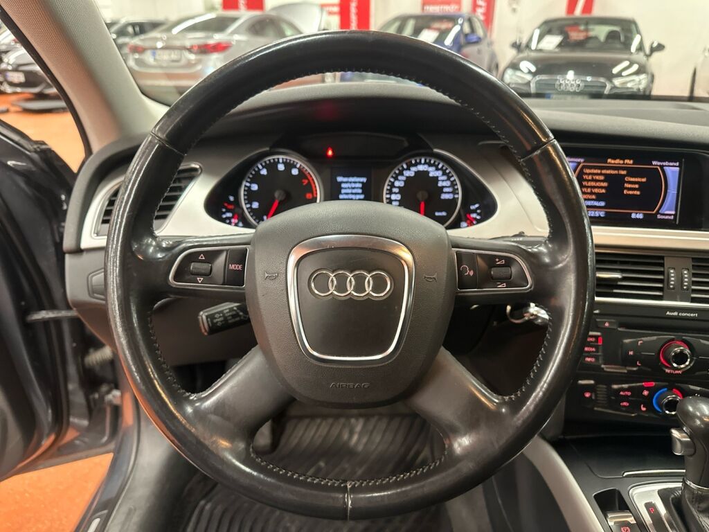 Audi A4 2011 Harmaa