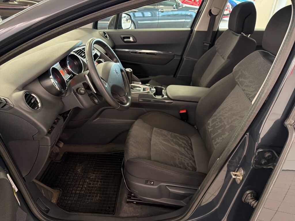 Peugeot 3008 2011 Harmaa