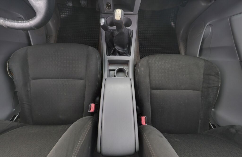 Ford Ranger 2011 Harmaa