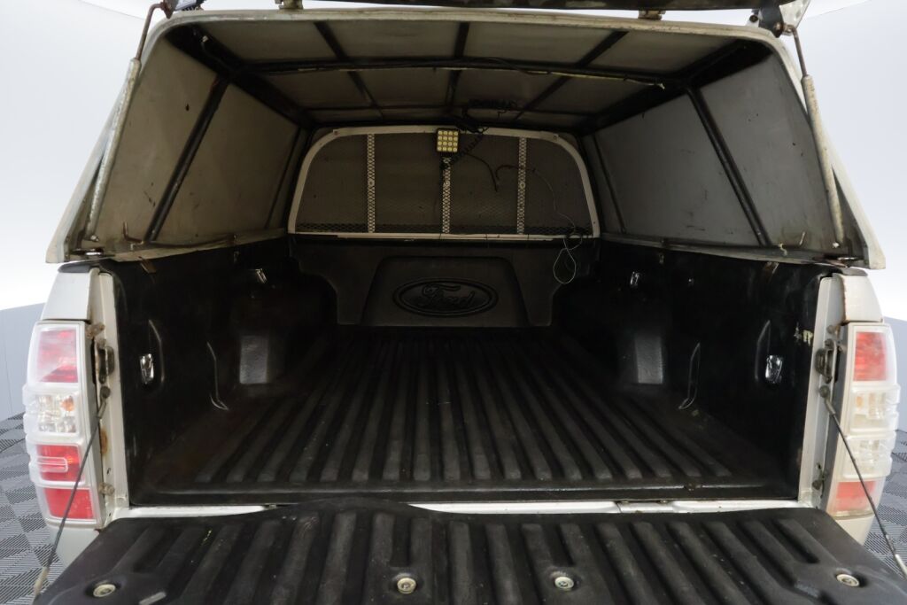 Ford Ranger 2011 Harmaa