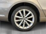 Volkswagen Passat 2012 Ruskea (beige)