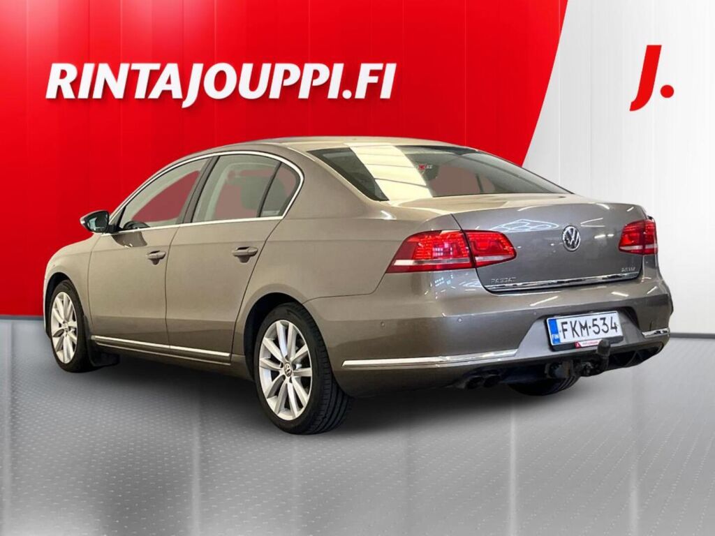 Volkswagen Passat 2012 Ruskea (beige)