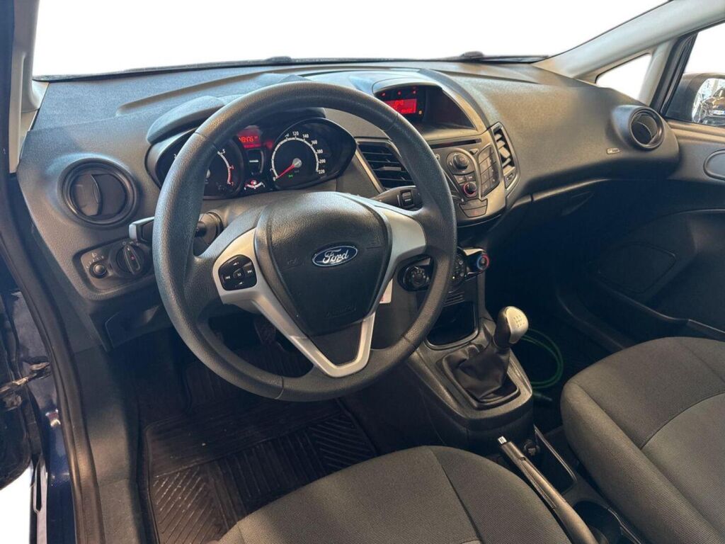 Ford Fiesta Van 2011 Sininen