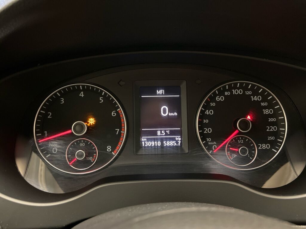 Volkswagen Jetta 2011 Harmaa