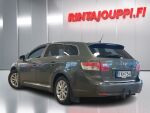 Toyota Avensis 2011 Vihreä