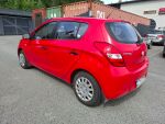 Hyundai i20 2011 Punainen