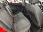 Hyundai i20 2011 Punainen