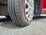 Hyundai i20 2011 Punainen