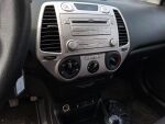 Hyundai i20 2011 Punainen