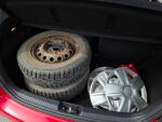 Hyundai i20 2011 Punainen
