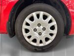 Hyundai i20 2011 Punainen