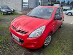 Hyundai i20 2011 Punainen
