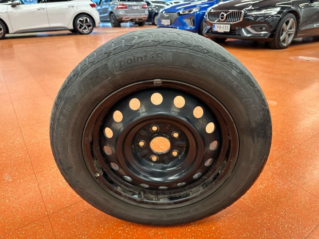 Toyota Avensis 2012 Harmaa