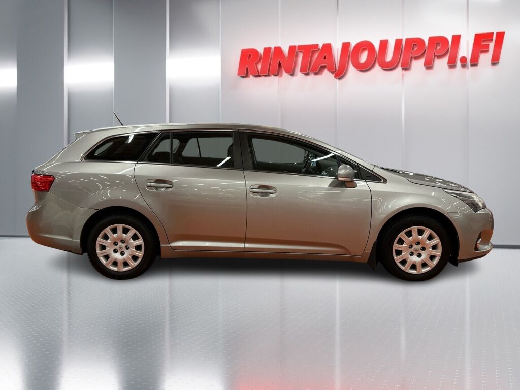 Toyota Avensis 2012 Harmaa