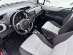 Toyota Yaris 2012 Punainen
