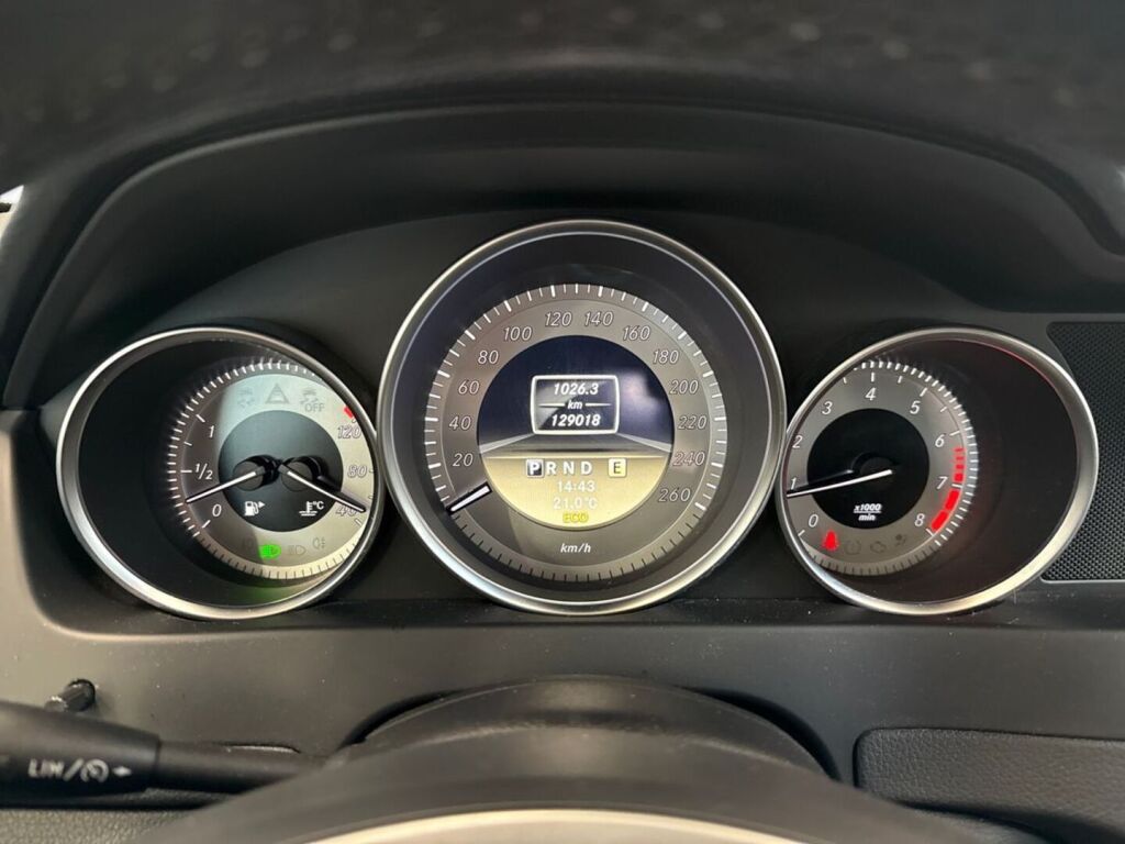 Mercedes-Benz C 2012 Harmaa