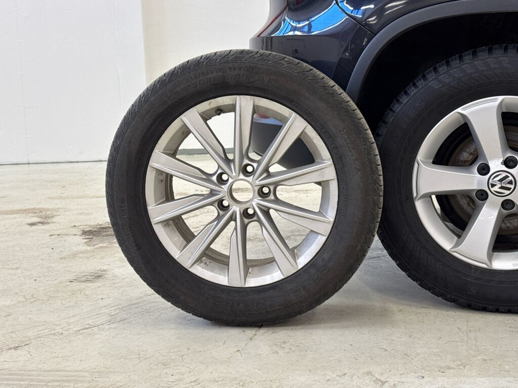 Volkswagen Tiguan 2012 Musta