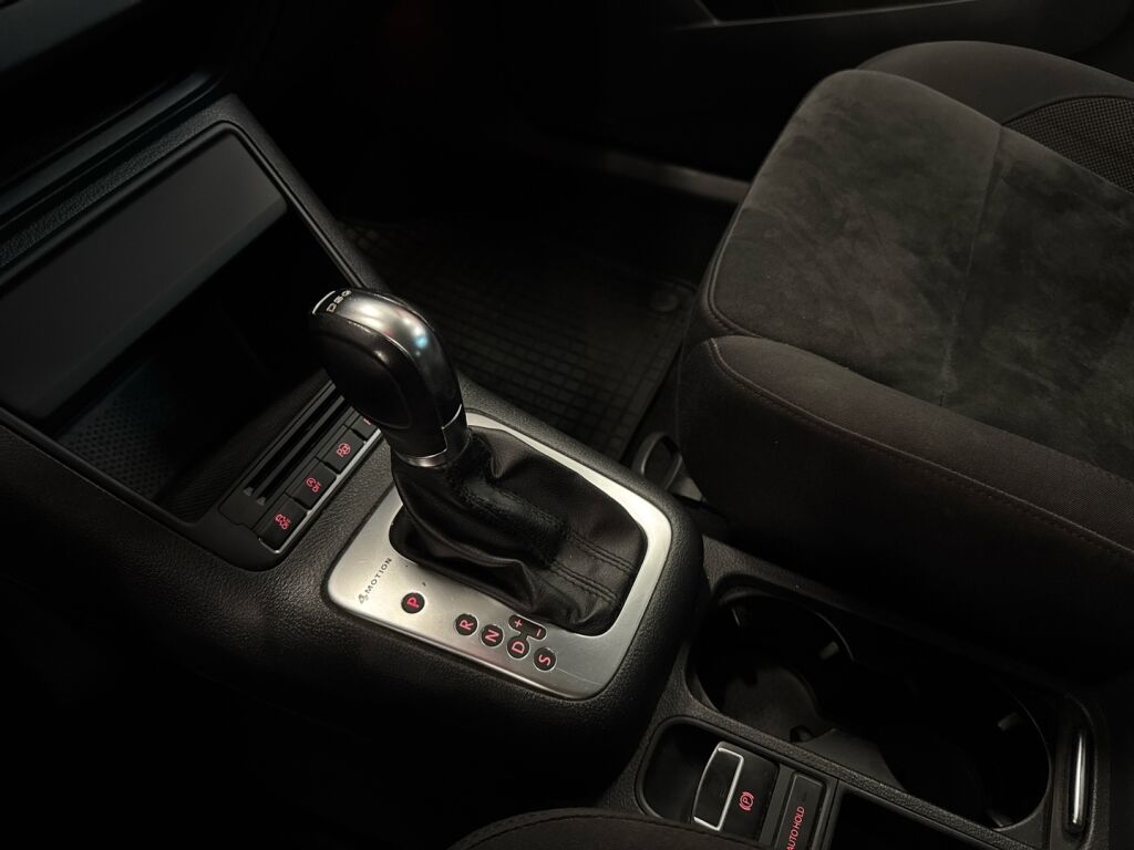 Volkswagen Tiguan 2012 Musta