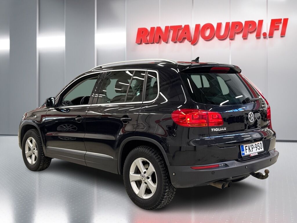 Volkswagen Tiguan 2012 Musta