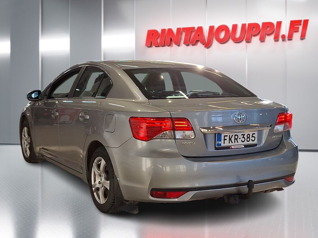 Toyota Avensis 2012 Harmaa