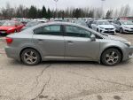 Toyota Avensis 2012 Harmaa