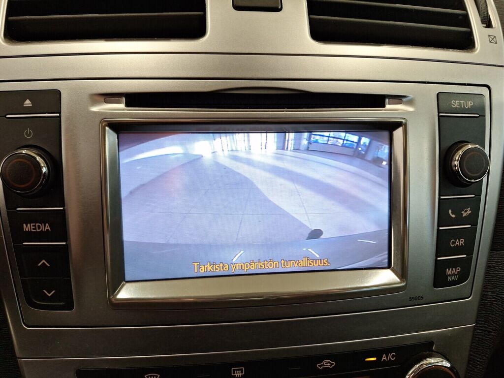 Toyota Avensis 2012 Harmaa