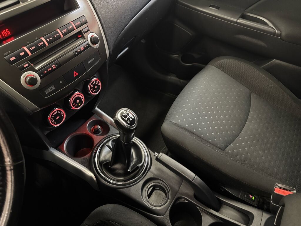 Mitsubishi ASX 2012 Harmaa