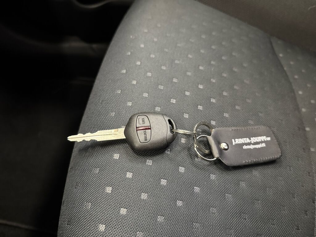 Mitsubishi ASX 2012 Harmaa