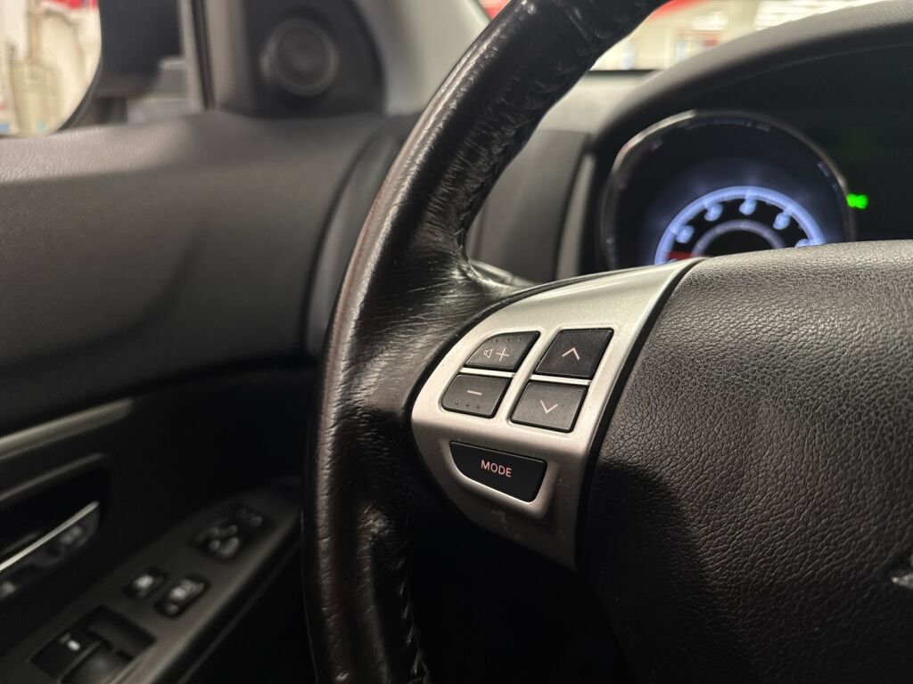 Mitsubishi ASX 2012 Harmaa