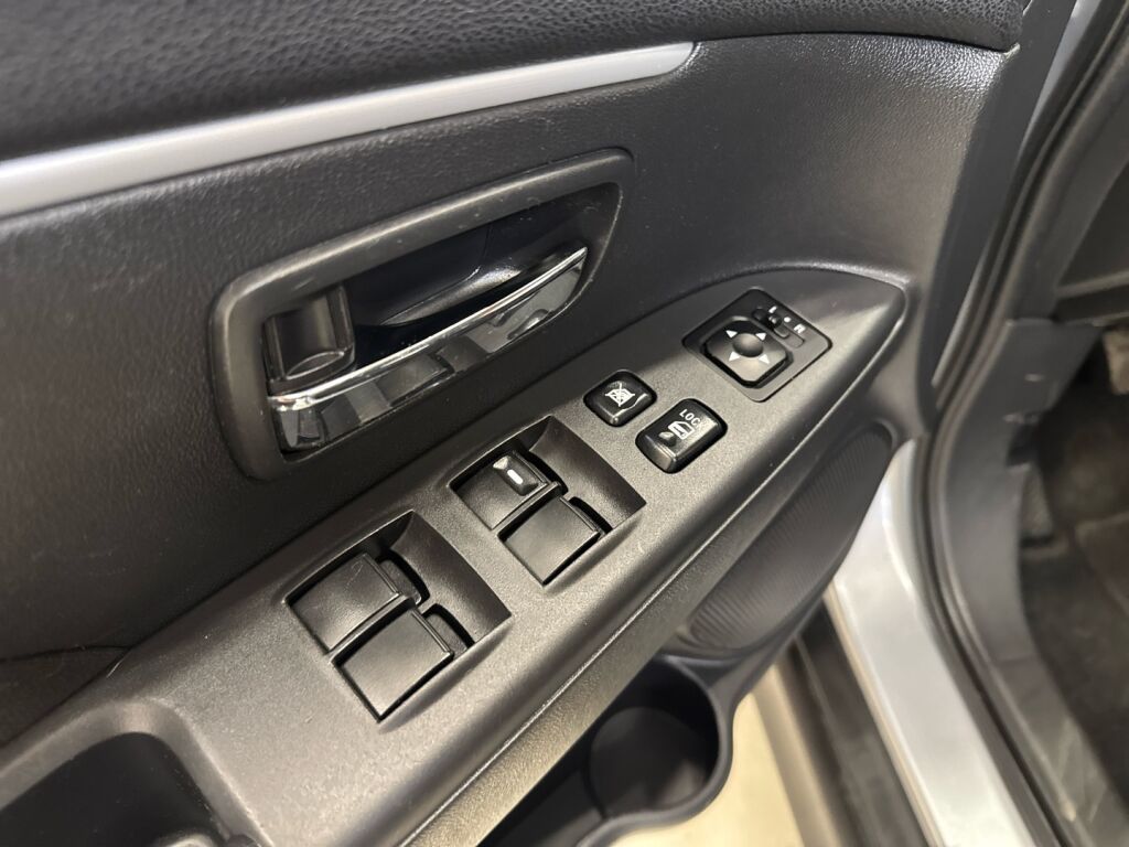 Mitsubishi ASX 2012 Harmaa