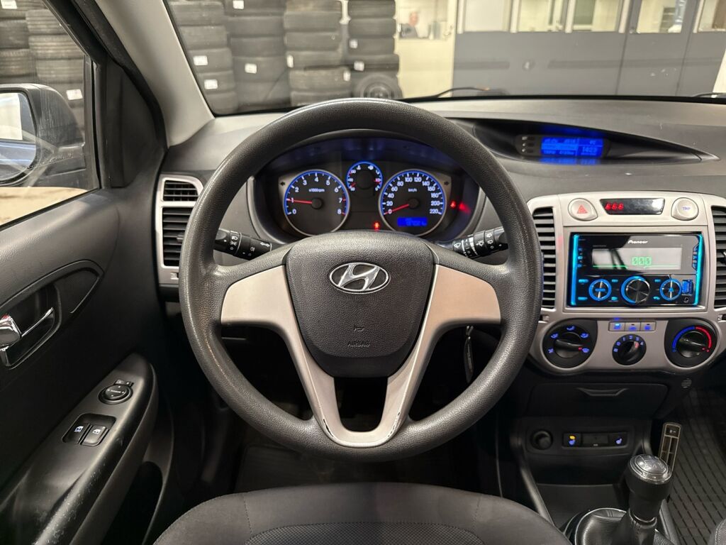 Hyundai i20 2012 Harmaa